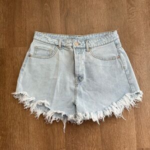 Wild Fable Light Blue Frayed Denim High Rise Women’s Shorts